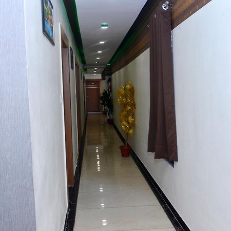 Hotel Asopalav 간디나가르 외부 사진